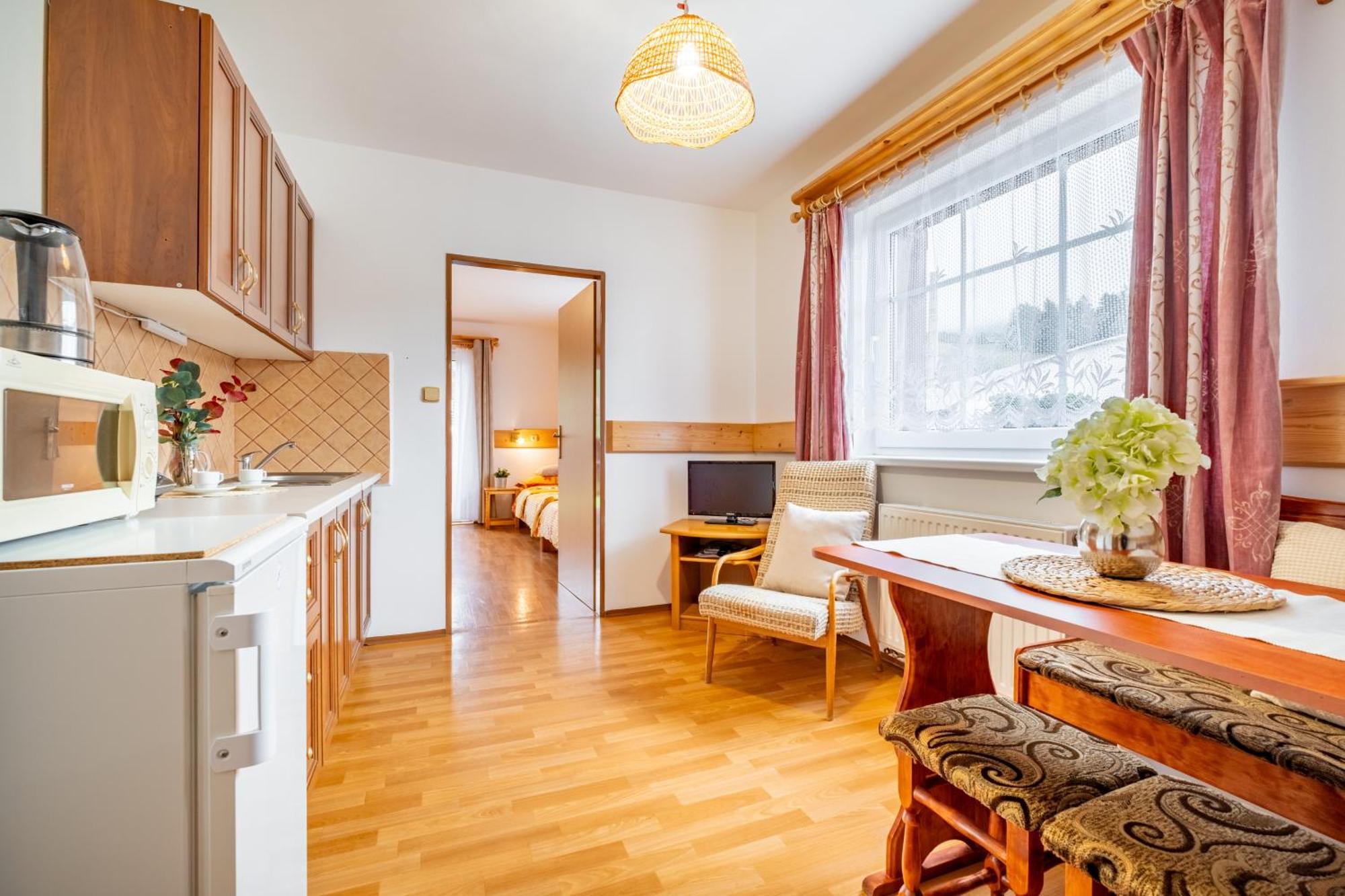 Apartmany Iwona ロキトニツェ・ナト・イゼロウ エクステリア 写真